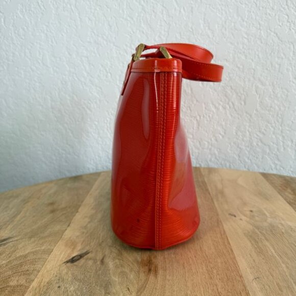 Louis Vuitton Vernis Epi Plage Mini Lagoon Orange - Picture 3 of 8